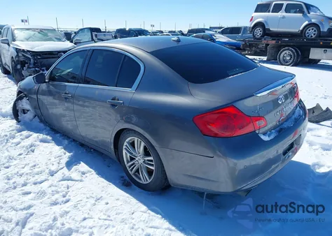 2012 Infiniti G37 Journey z USA, uszkodzony, nr VIN JN1CV6AP7CM936016